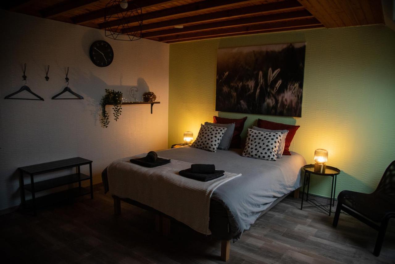 PAUSE NATURE Chambre avec salle de bain privative et entrée indépendante Sorbais Esterno foto